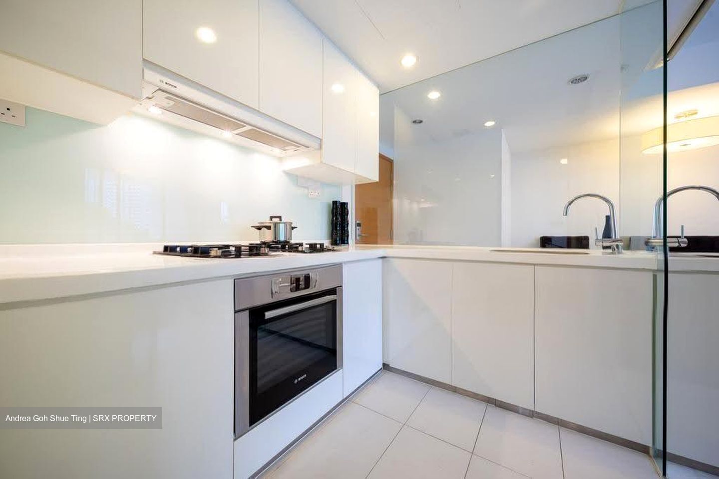 Centro Residences (D20), Condominium #638647921
